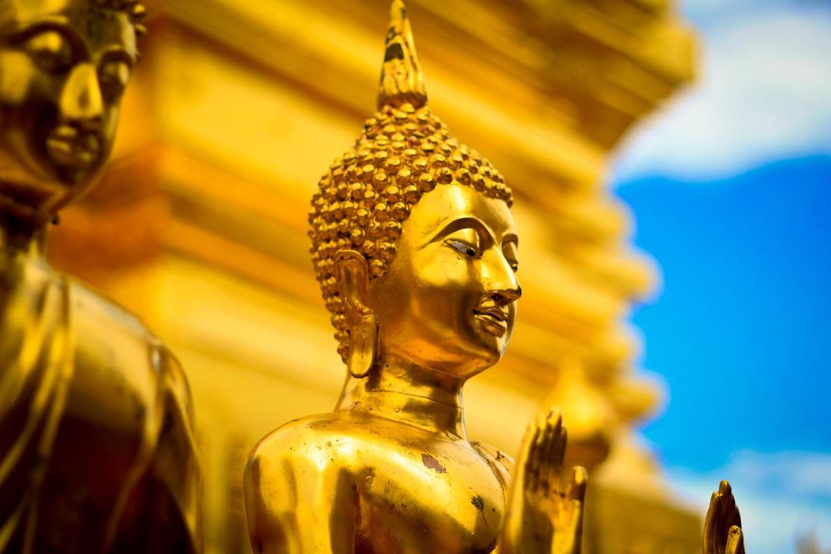 Nakhon Pathom’s Giant Golden Buddha